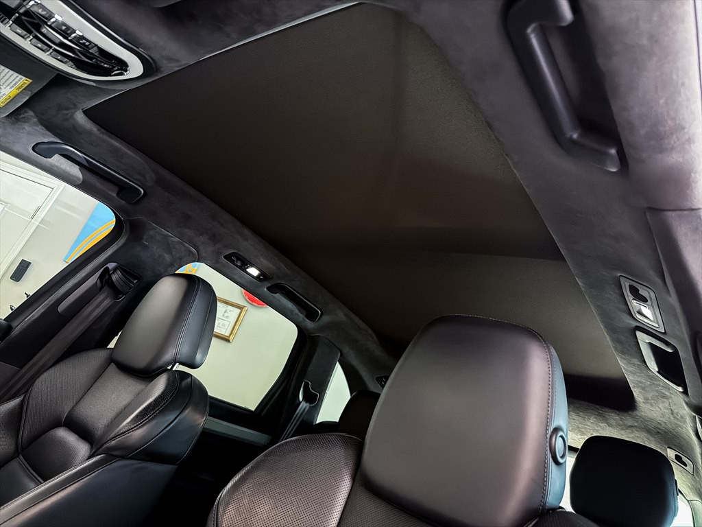 2013 Porsche Cayenne Image 19