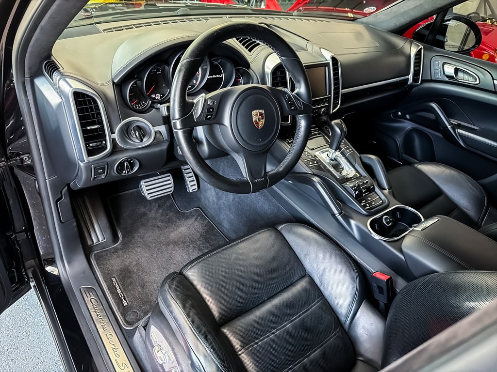 2014 Porsche Cayenne Image 16