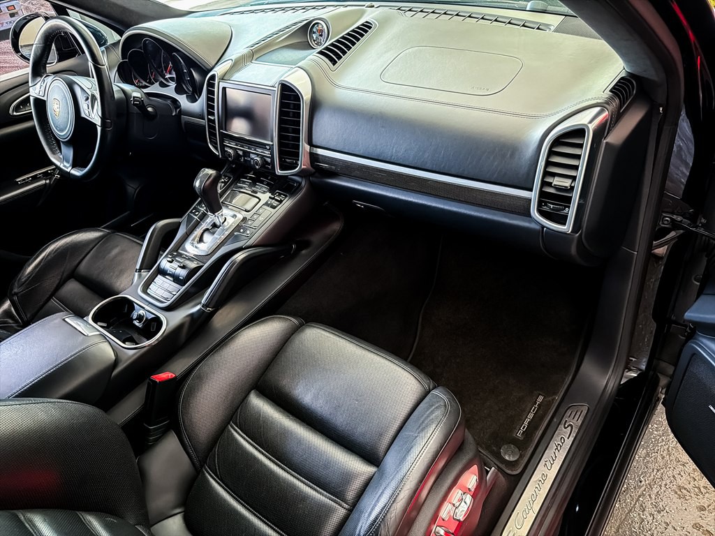 2014 Porsche Cayenne Image 29