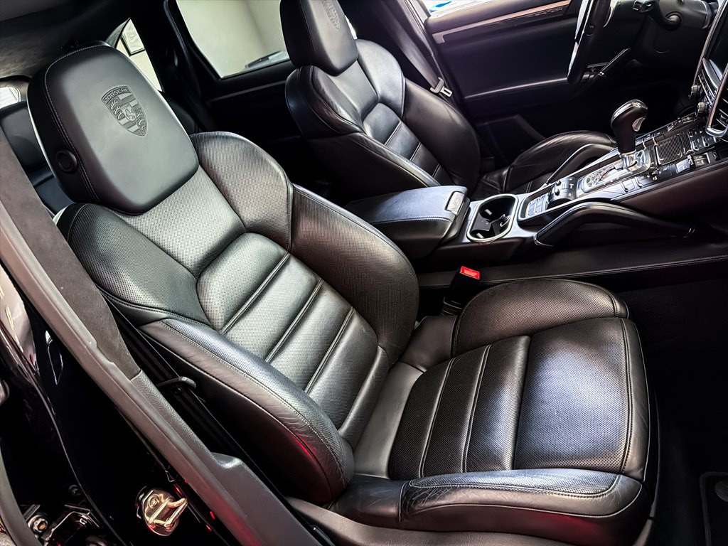 2014 Porsche Cayenne Image 31