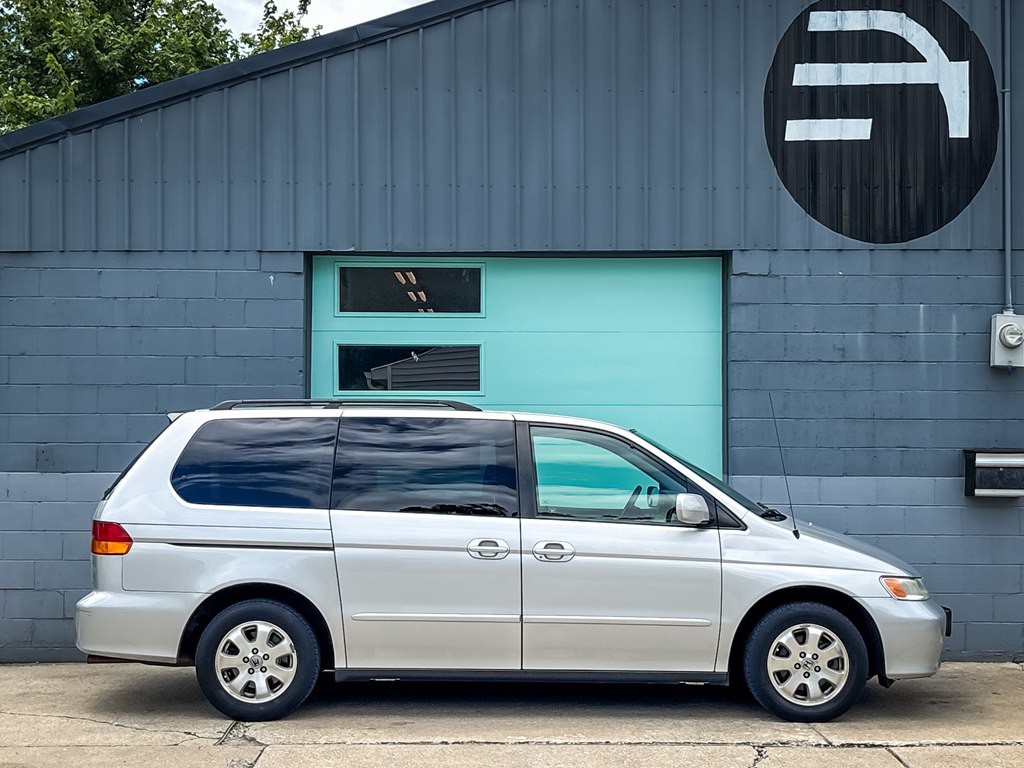 2002 Honda Odyssey Image 10