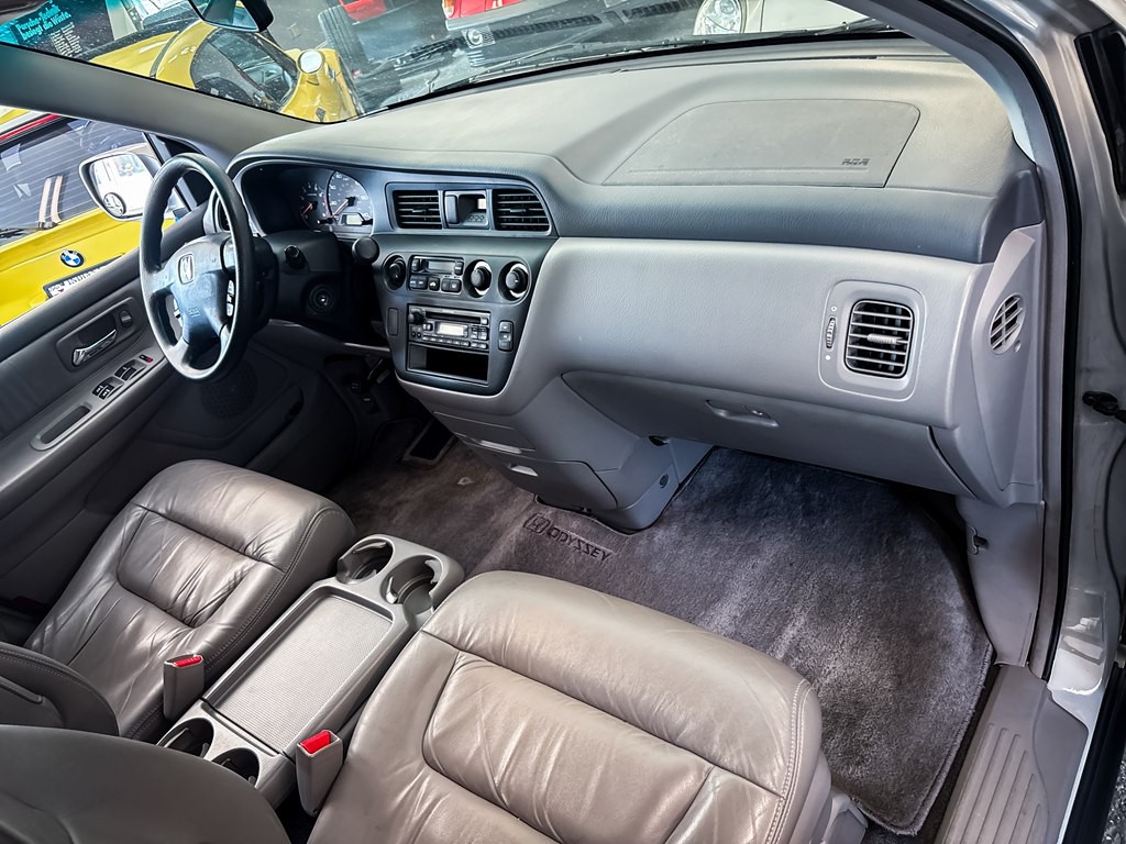 2002 Honda Odyssey Image 24