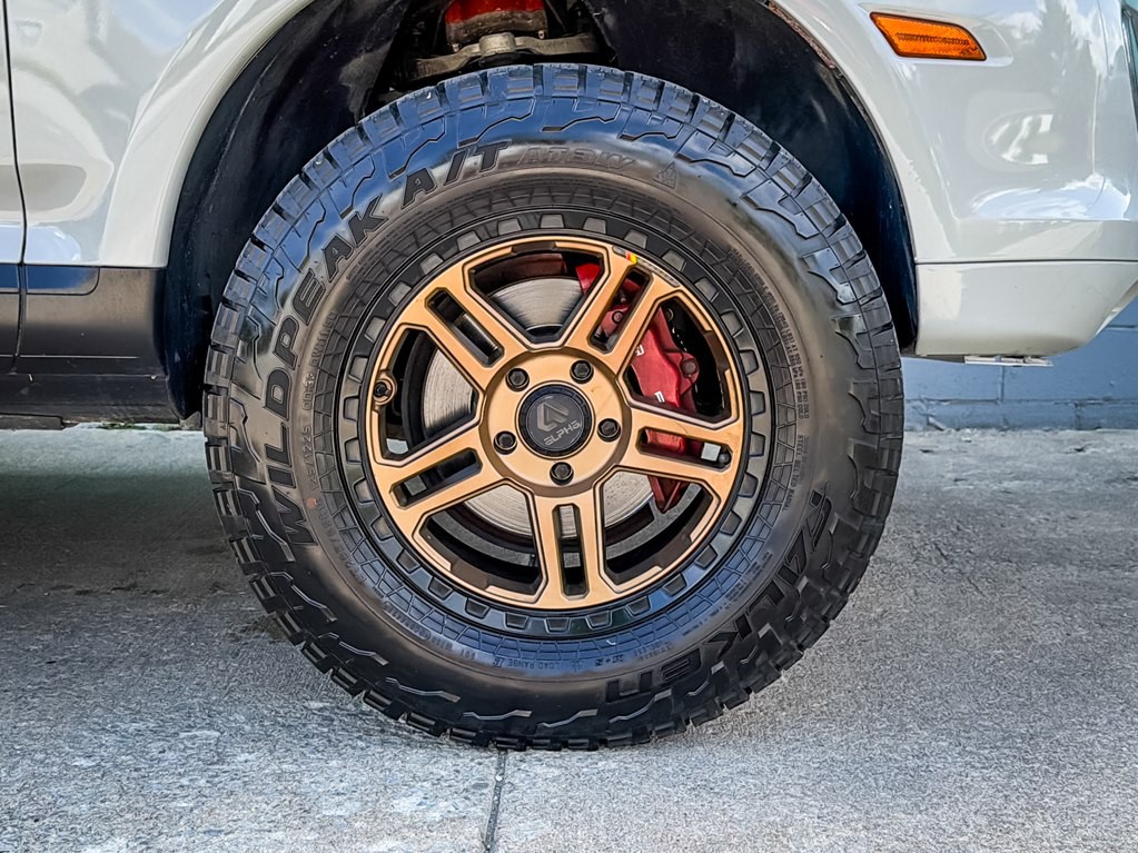 2010 Porsche Cayenne Image 13