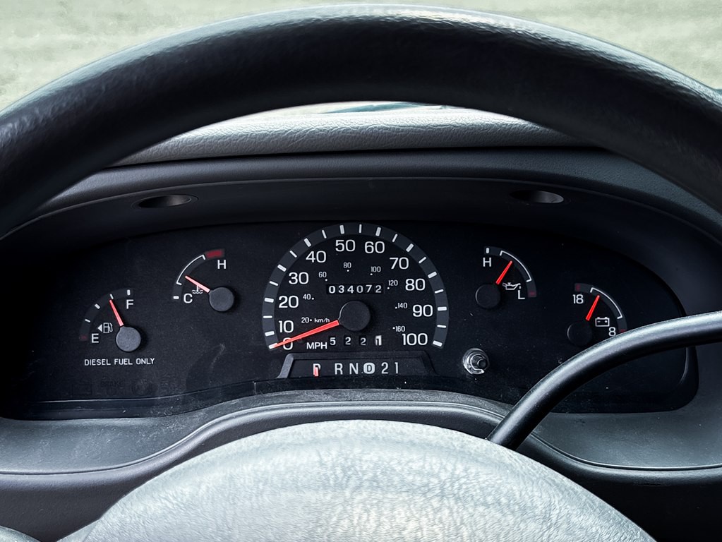 2003 Ford Econoline Image 15