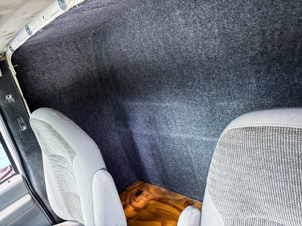 2003 Ford Econoline Image 19