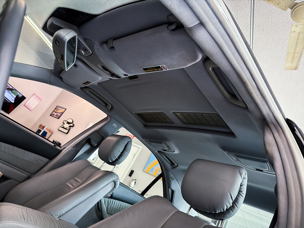 2000 Mercedes-Benz S-Class Image 19