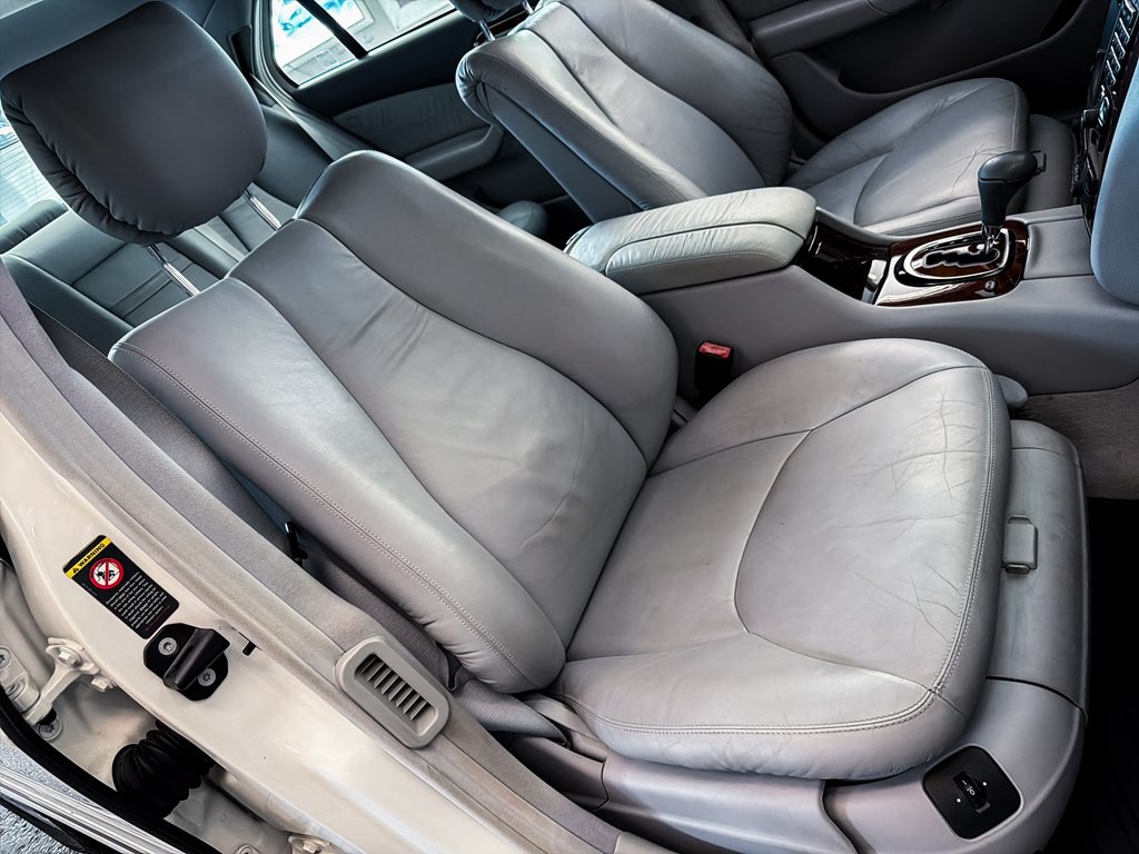 2000 Mercedes-Benz S-Class Image 29