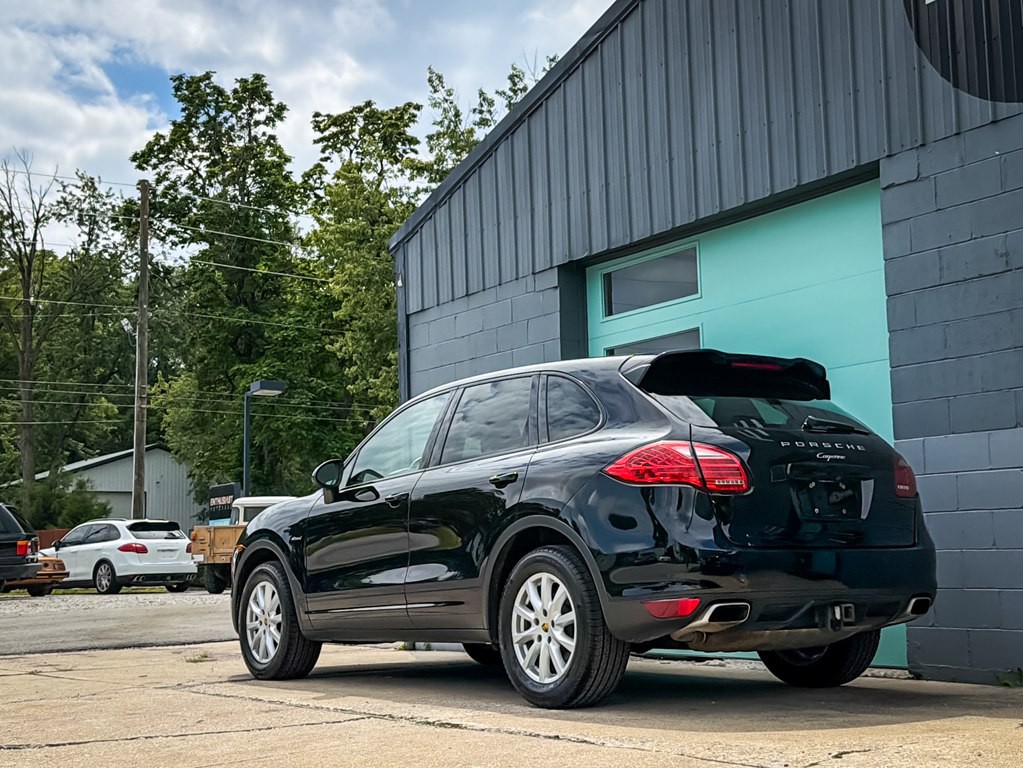2014 Porsche Cayenne Image 4