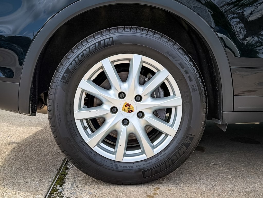 2014 Porsche Cayenne Image 12