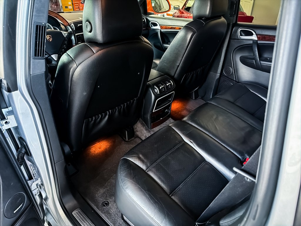2006 Porsche Cayenne Image 20