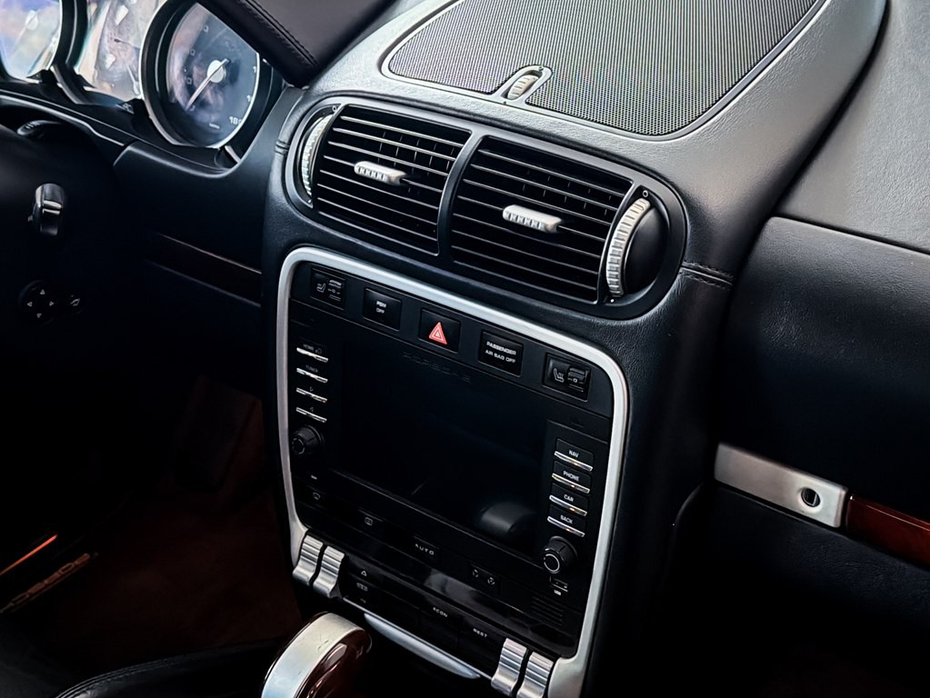 2006 Porsche Cayenne Image 30