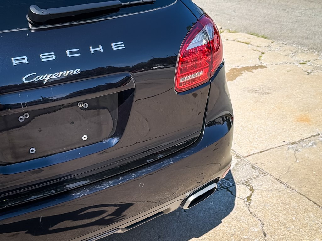2014 Porsche Cayenne Image 13