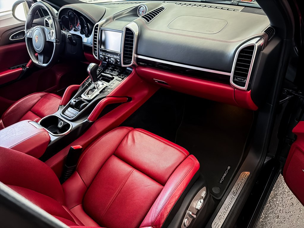 2014 Porsche Cayenne Image 27