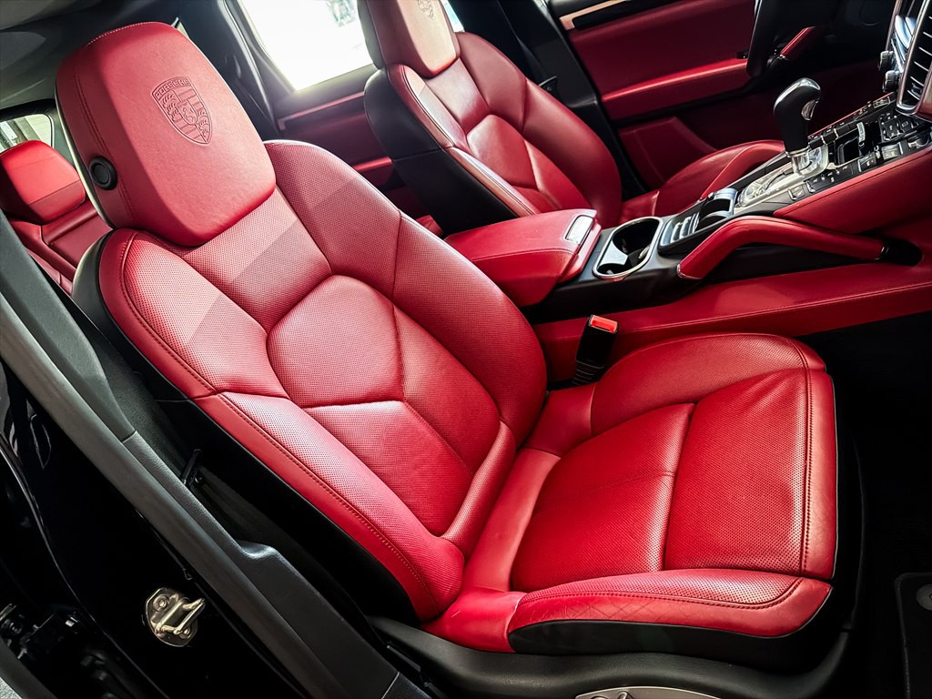 2014 Porsche Cayenne Image 29