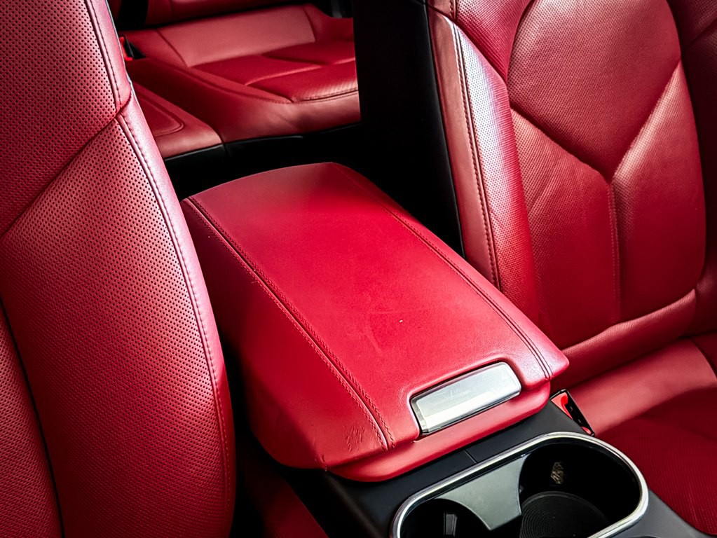 2014 Porsche Cayenne Image 32