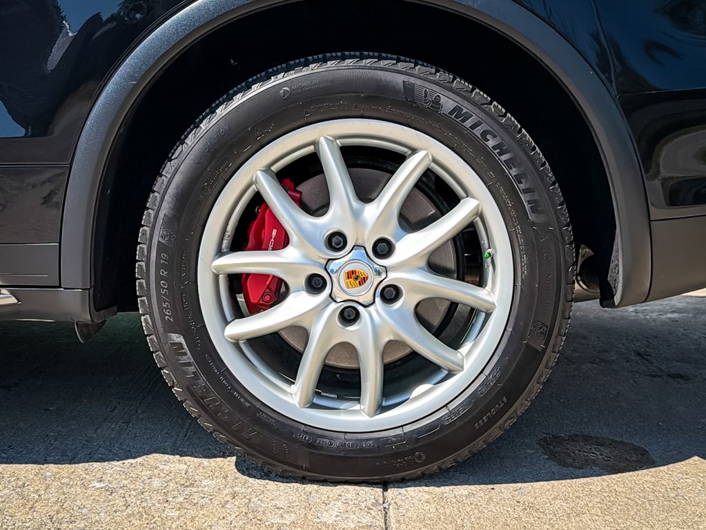 2014 Porsche Cayenne Image 8