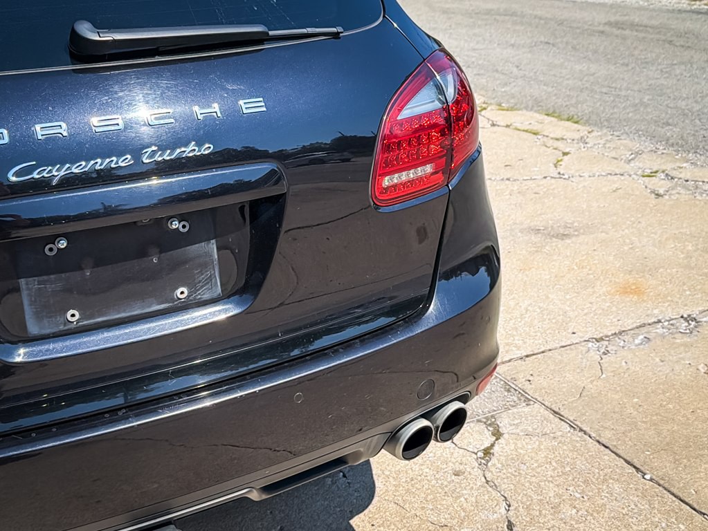 2014 Porsche Cayenne Image 13