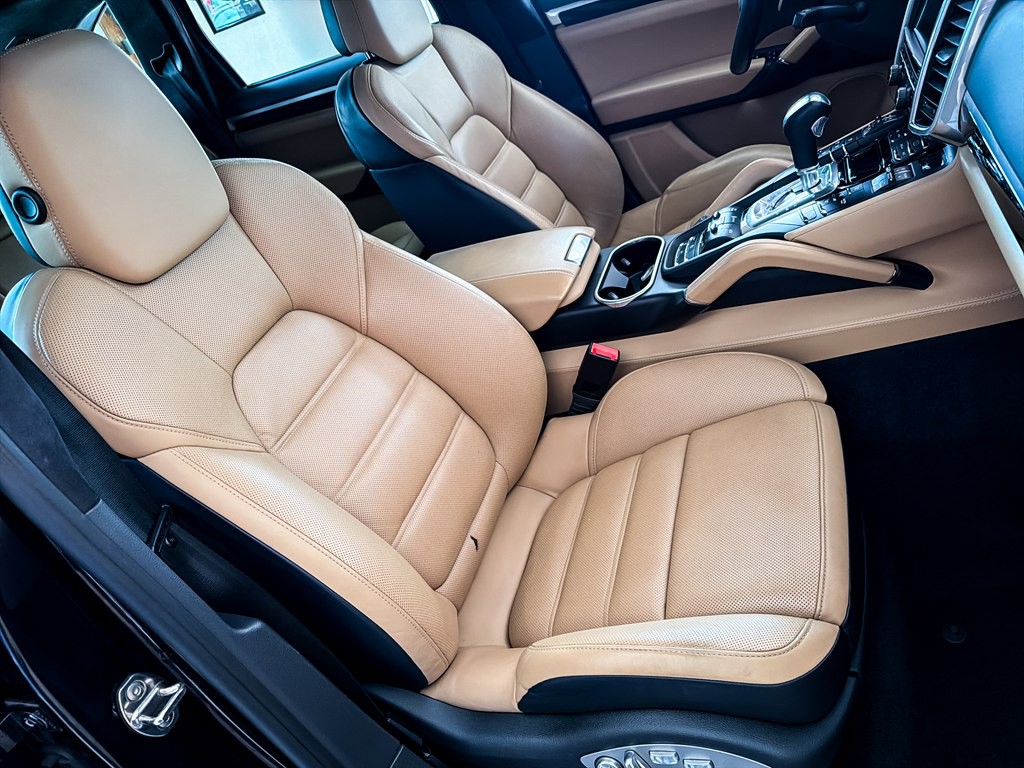 2014 Porsche Cayenne Image 29