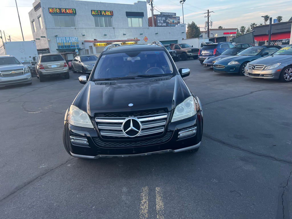 2010 Mercedes-Benz GL-Class Image 8