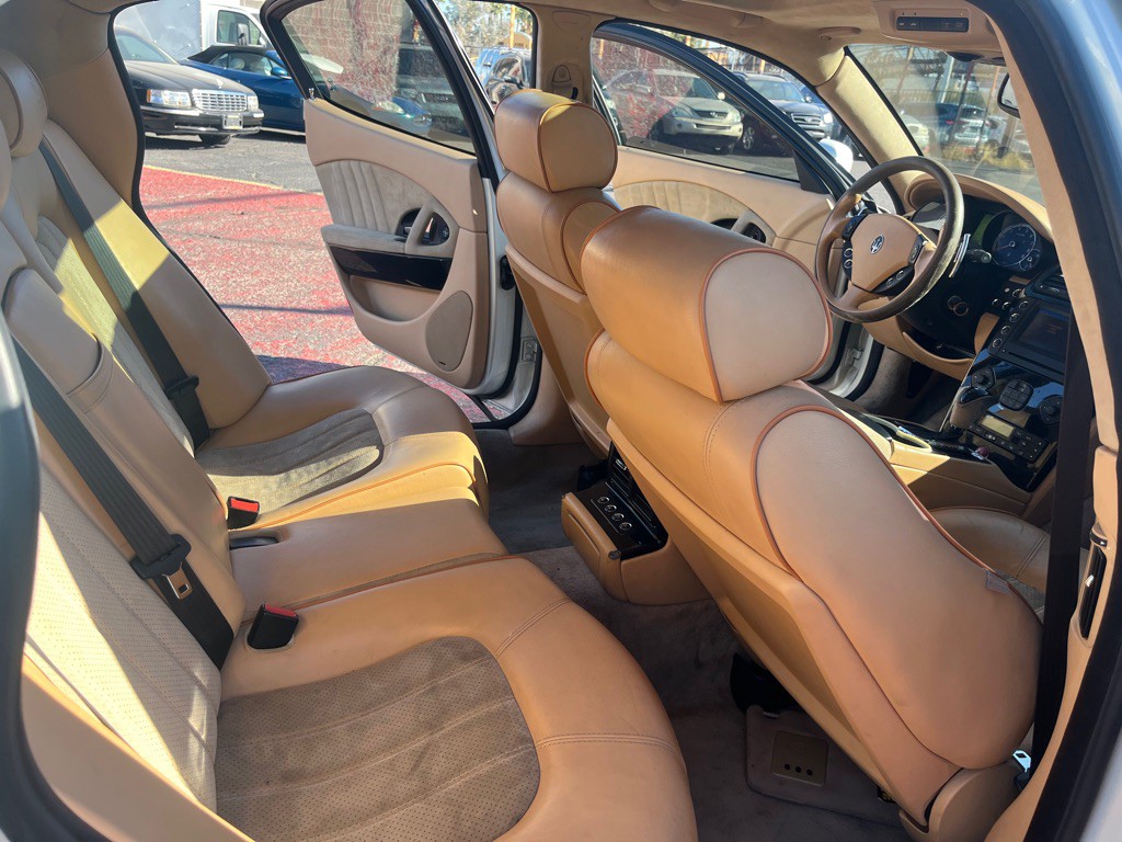 2008 Maserati Quattroporte Image 11