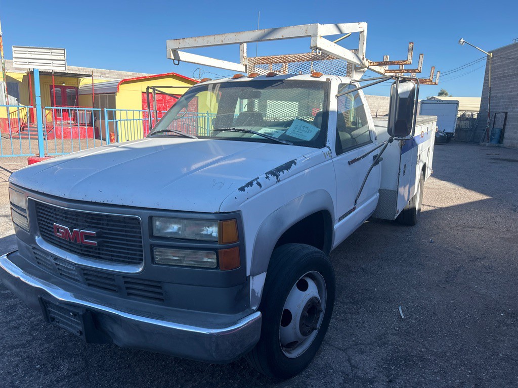1996 GMC Sierra Image 1