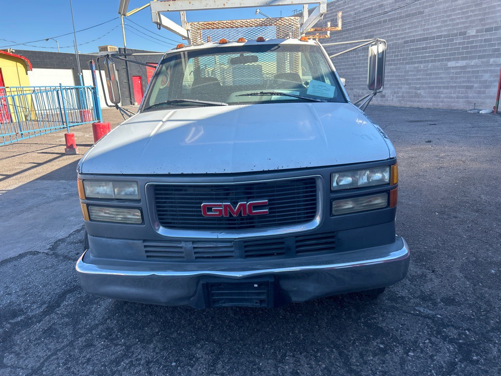 1996 GMC Sierra Image 2