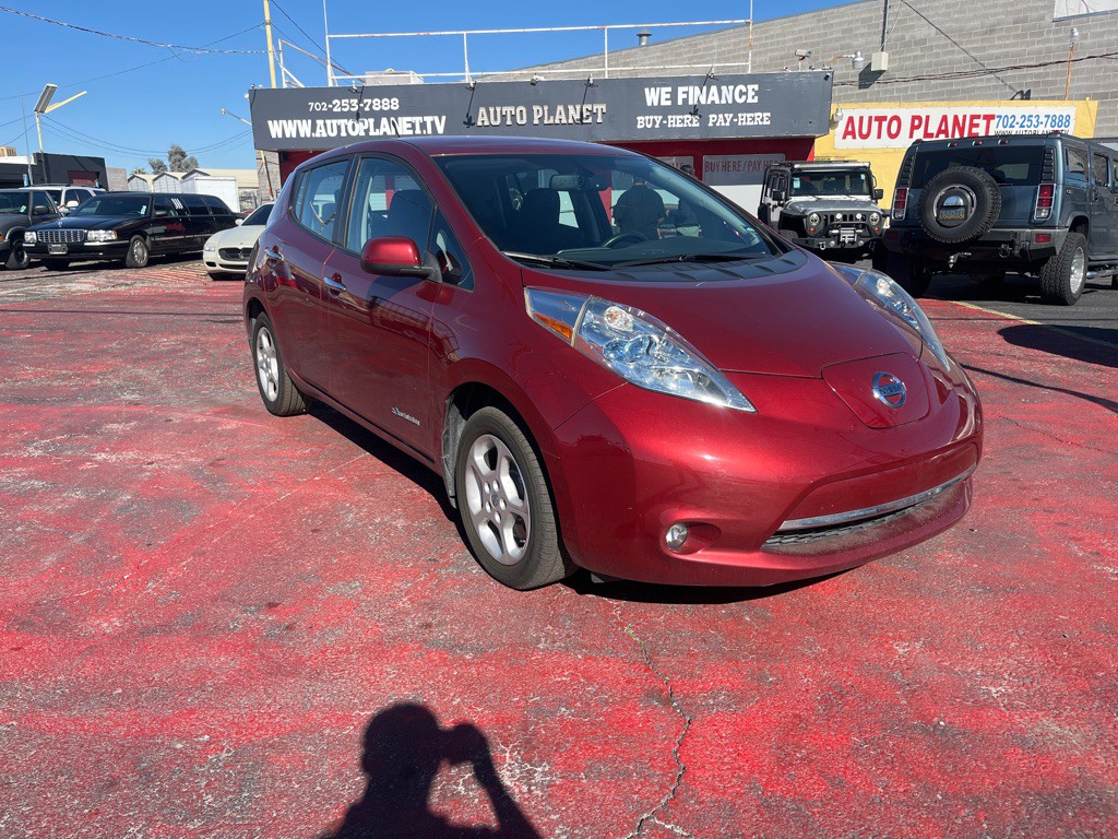 2014 Nissan Leaf Image 1