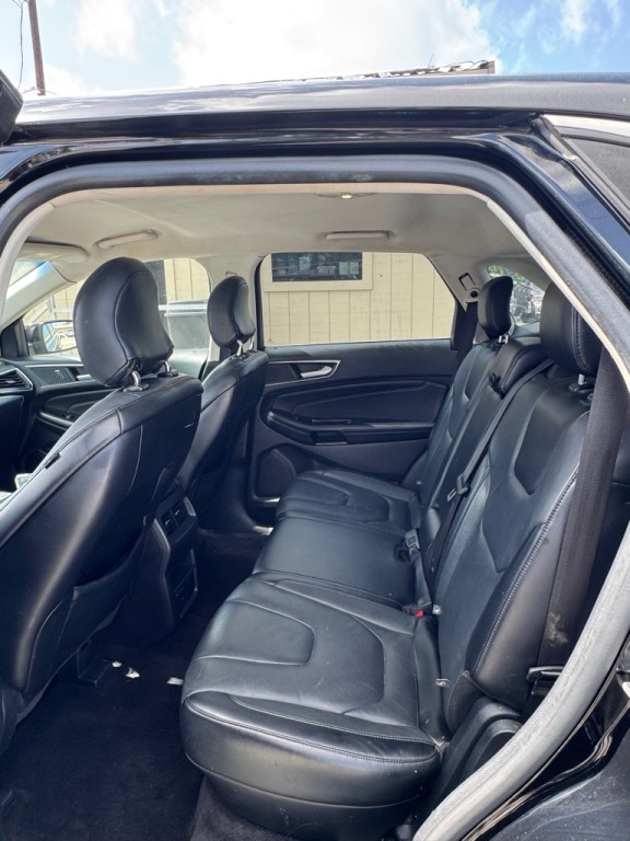 2017 Ford Edge Image 14