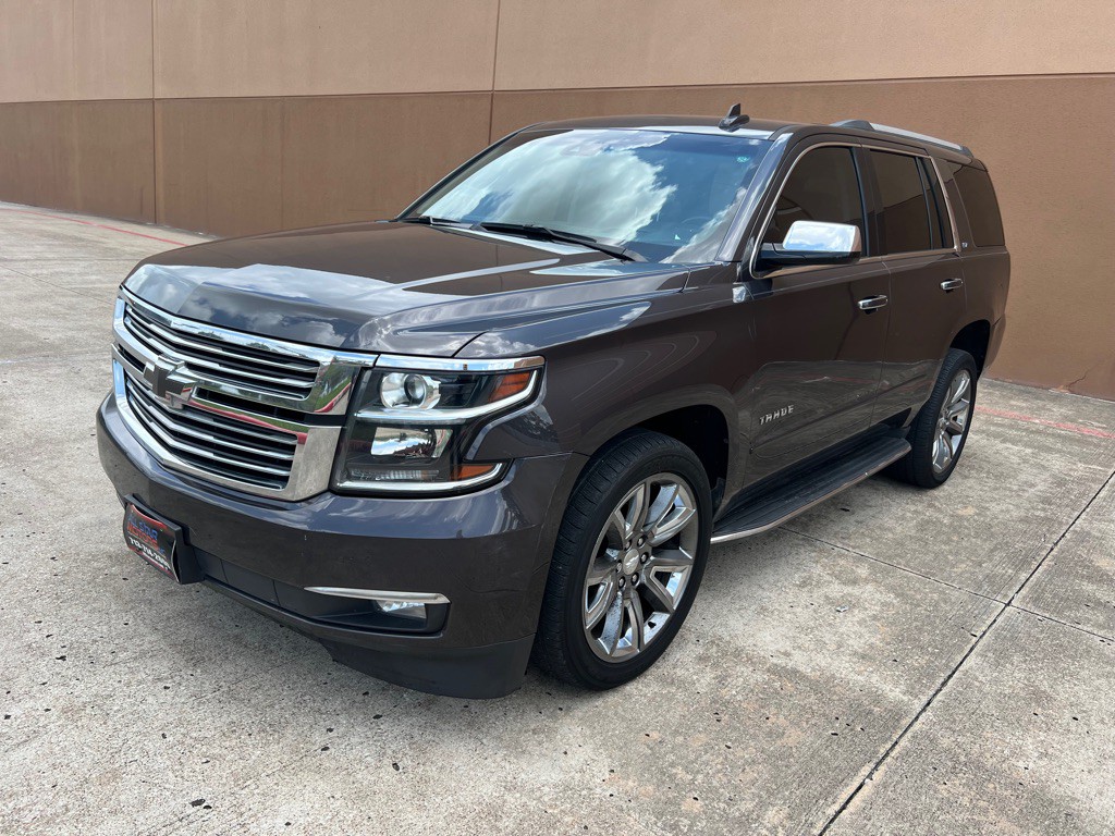 2016 Chevrolet Tahoe Image 2