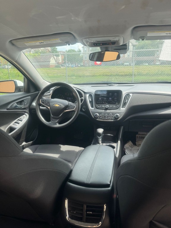 2023 Chevrolet Malibu Image 12