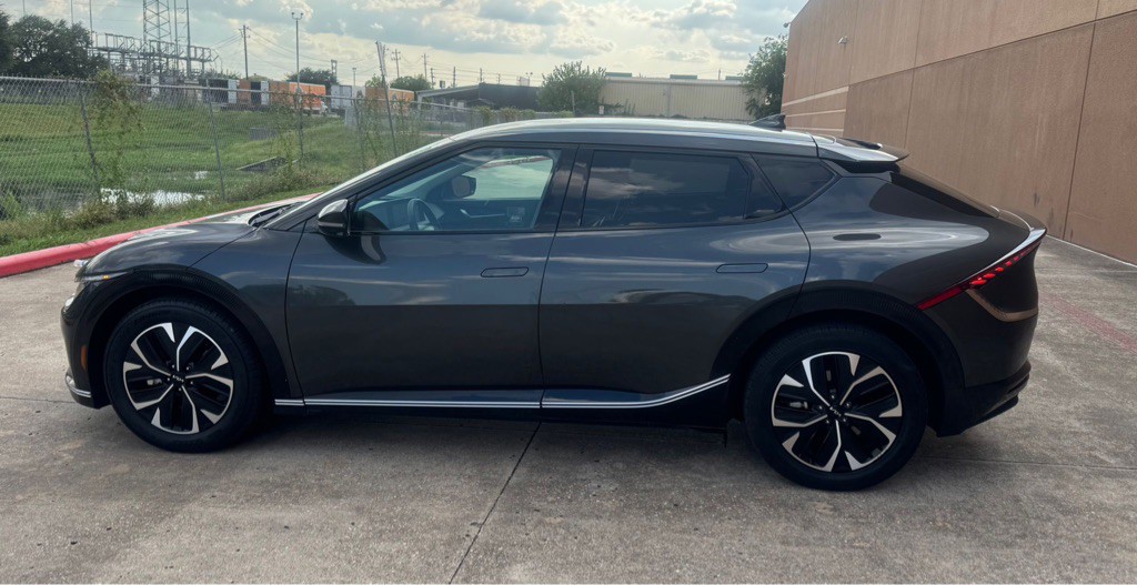 2024 Kia EV6 Image 7