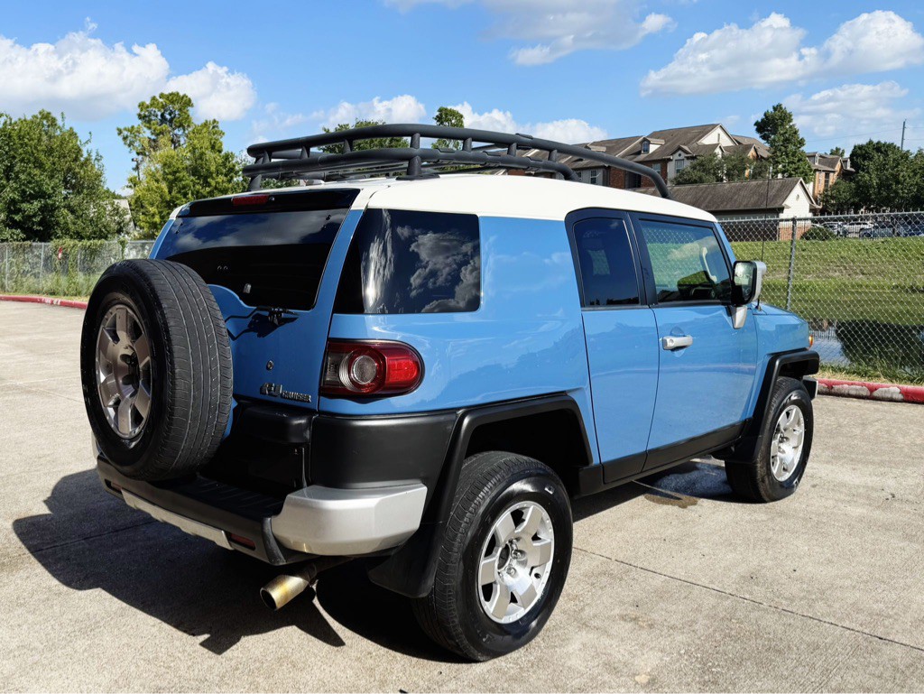 2012 Toyota FJ Cruiser Image 4