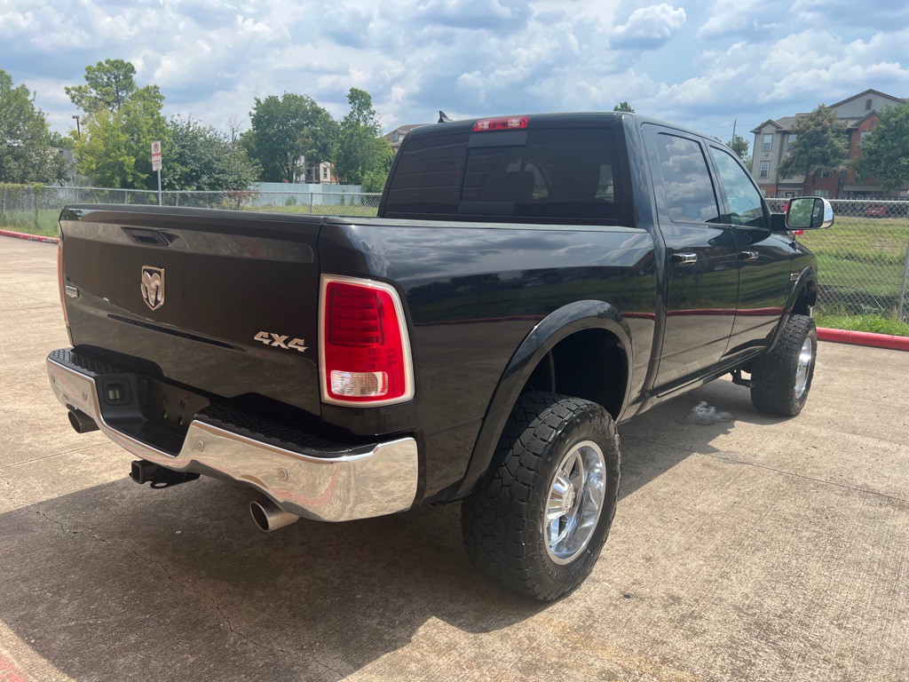 2018 RAM 1500 Image 3