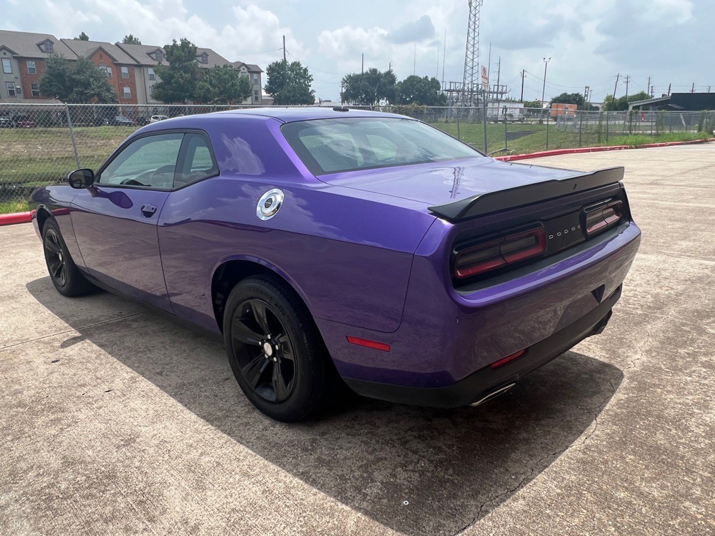 2023 Dodge Challenger Image 4