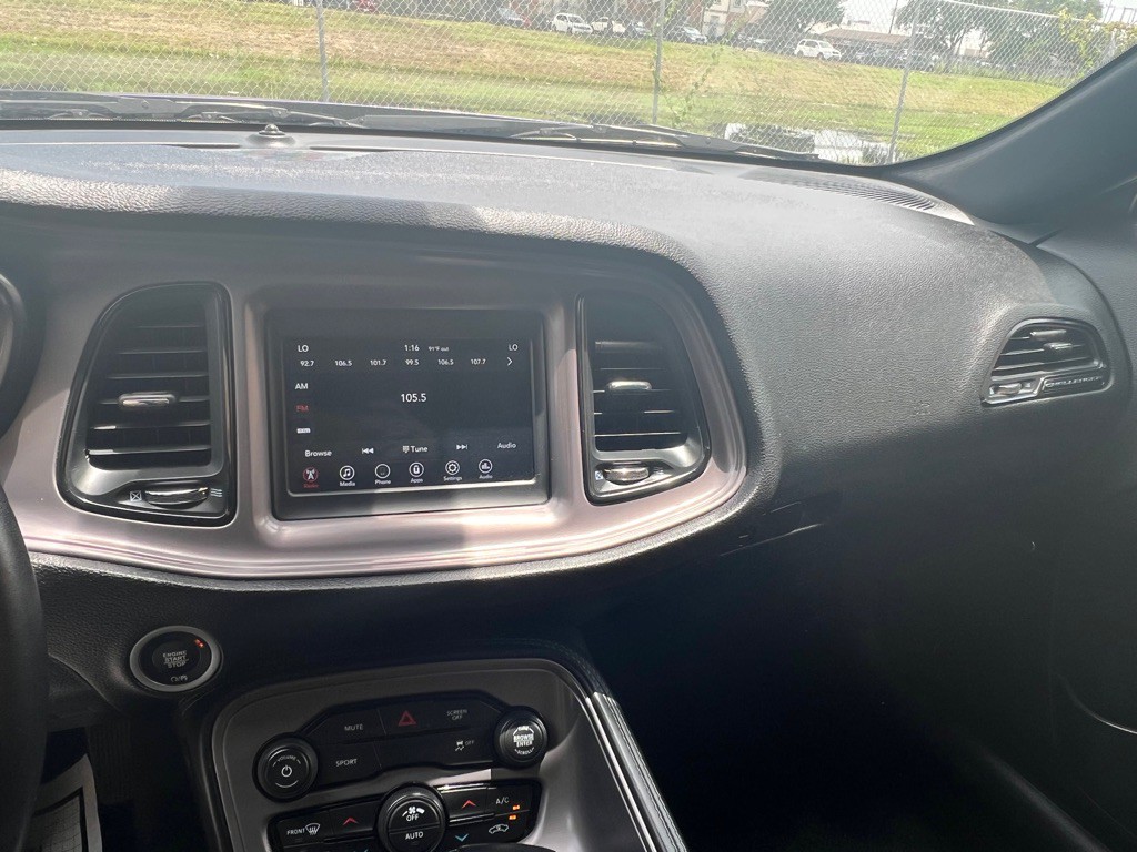 2023 Dodge Challenger Image 13