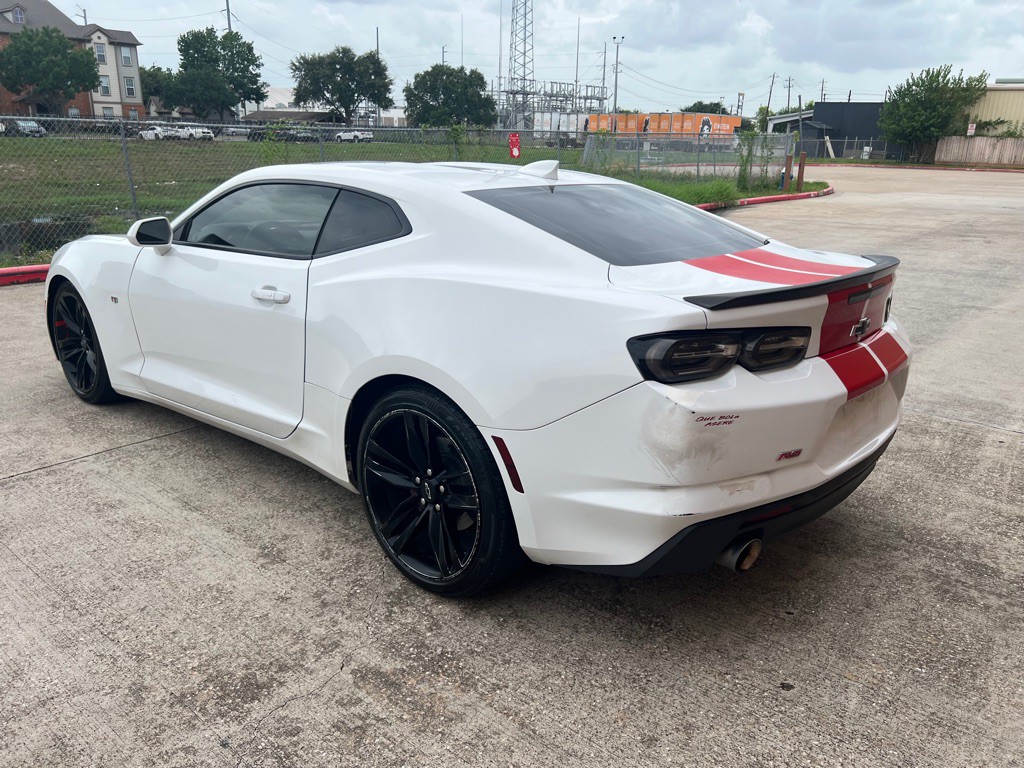 2021 Chevrolet Camaro Image 4