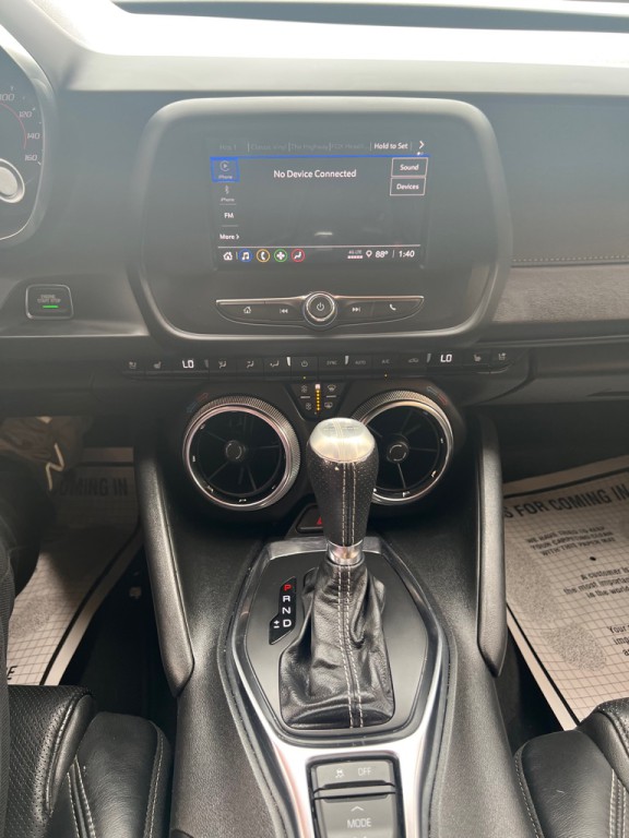 2021 Chevrolet Camaro Image 19