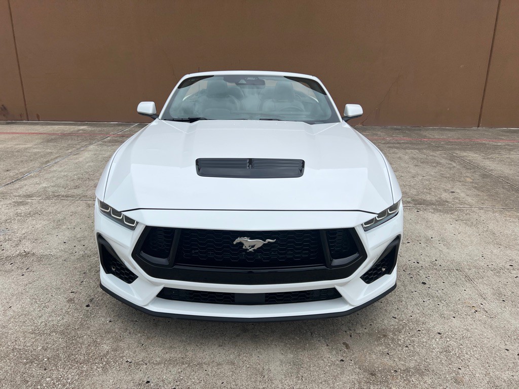 2024 Ford Mustang Image 5