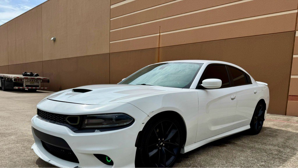 2021 Dodge Charger Image 2