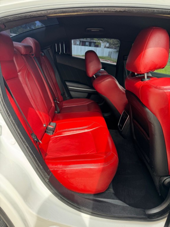 2021 Dodge Charger Image 9