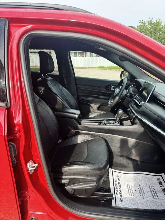 2023 Jeep Compass Image 8