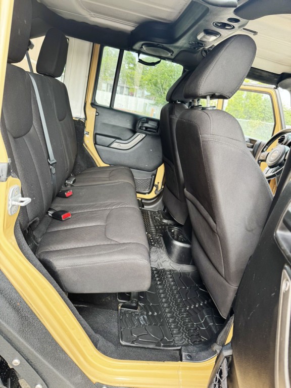 2014 Jeep Wrangler Unlimited Image 11