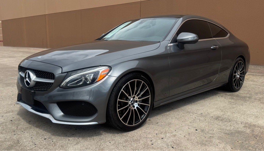 2017 Mercedes-Benz C-Class Image 2
