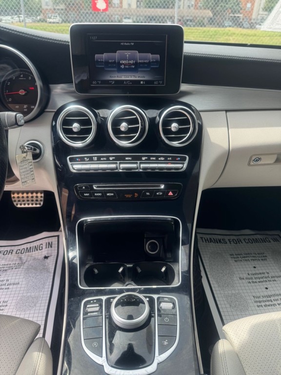 2017 Mercedes-Benz C-Class Image 15