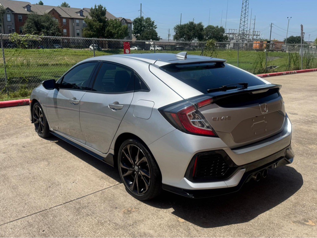 2017 Honda Civic Image 3