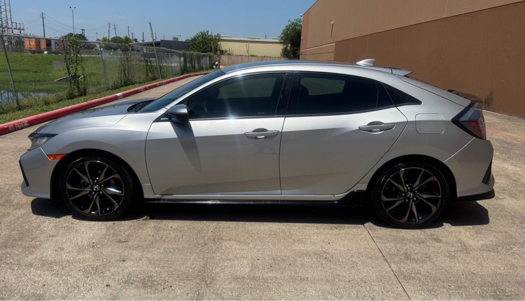2017 Honda Civic Image 7