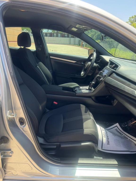 2017 Honda Civic Image 9