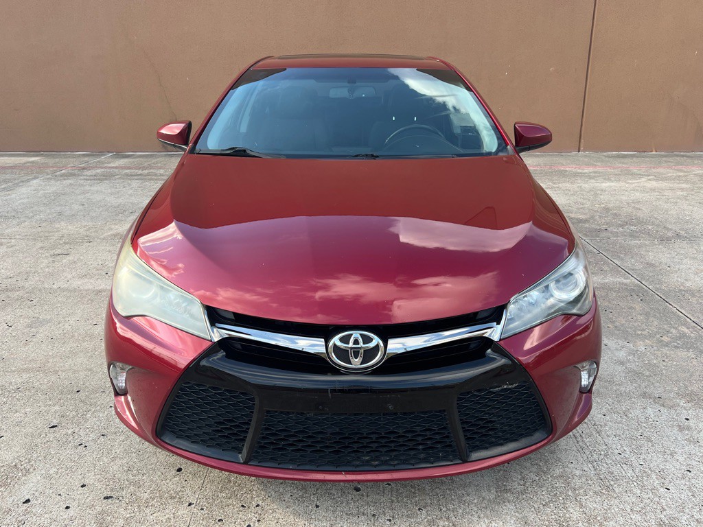 2016 Toyota Camry Image 6