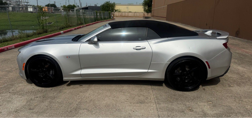 2018 Chevrolet Camaro Image 7