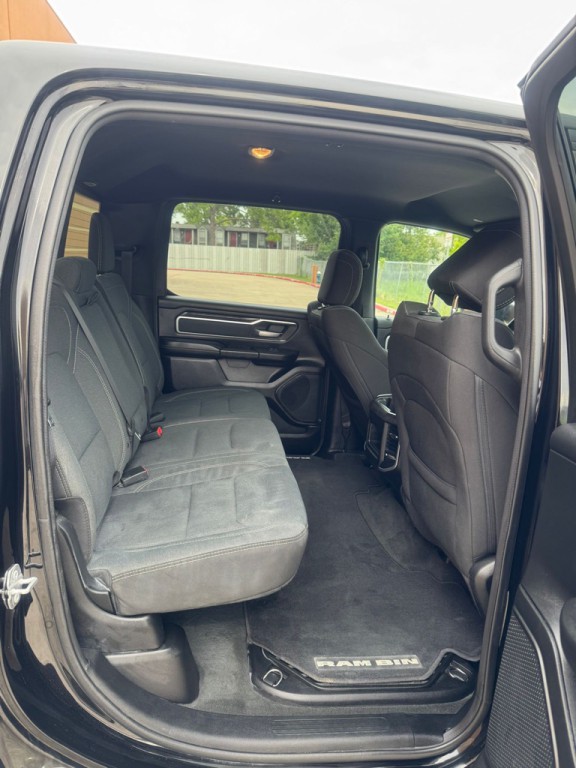 2022 RAM 1500 Image 9